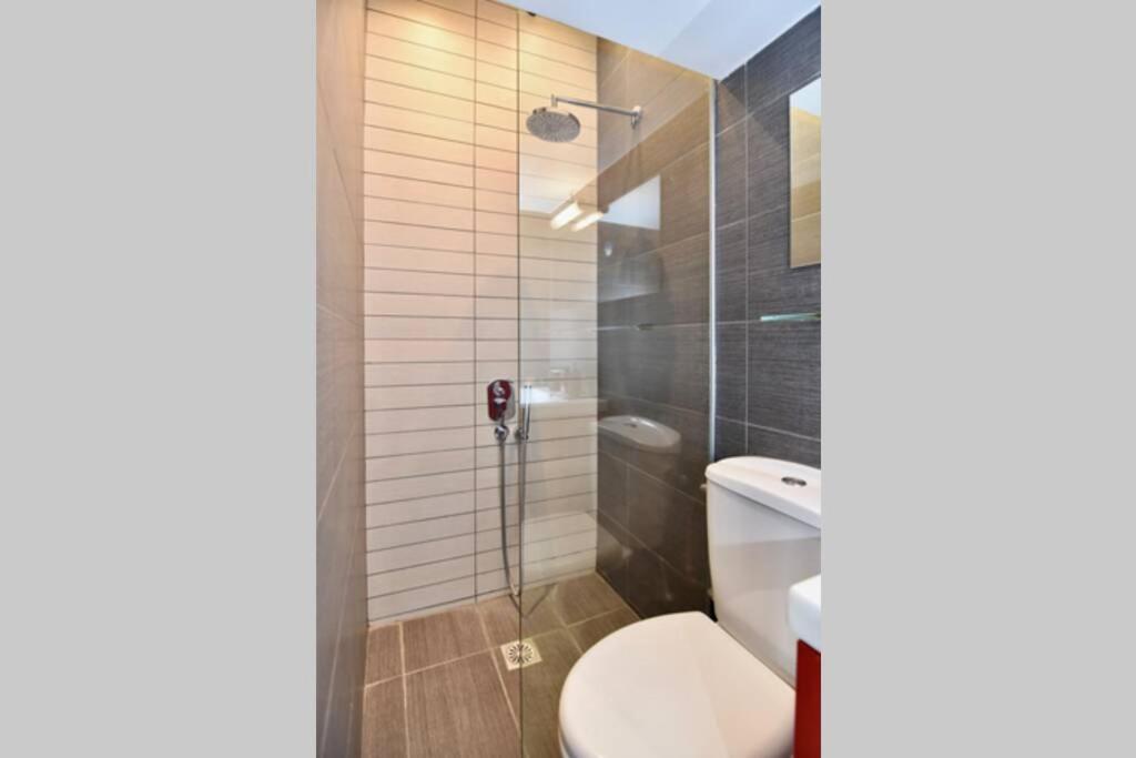 Modern Apartment In The Heart Of The City Lárissa Exterior foto